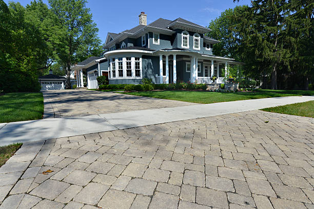 Best Driveway Pavers Contractor  in Brookhaven, MS